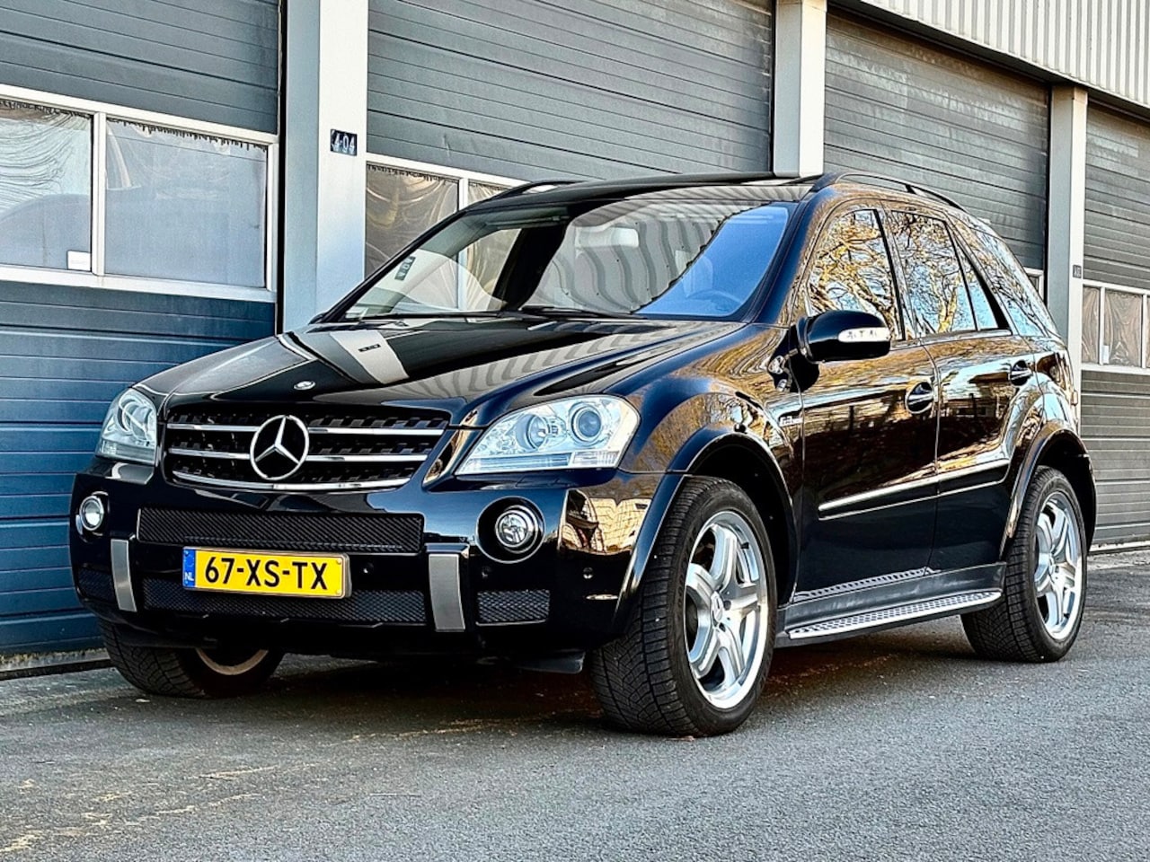 MERCEDES-BENZ ML 63 AMG