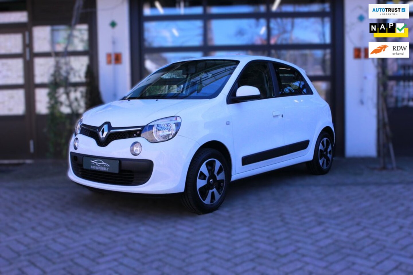 Renault Twingo - 1.0 SCe Collection 1.0 SCe Collection - AutoWereld.nl