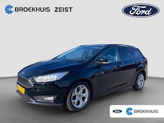 Ford Focus Wagon - 1.0 Titanium | 100% dealer o.h. | Trekhaak | Privacy-glass | Winter-pack | Navigatie incl.