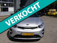 Kia Stonic - 1.0 T-GDi DynamicLine met cruise control en achter uitrij camera en navigatie en airco en