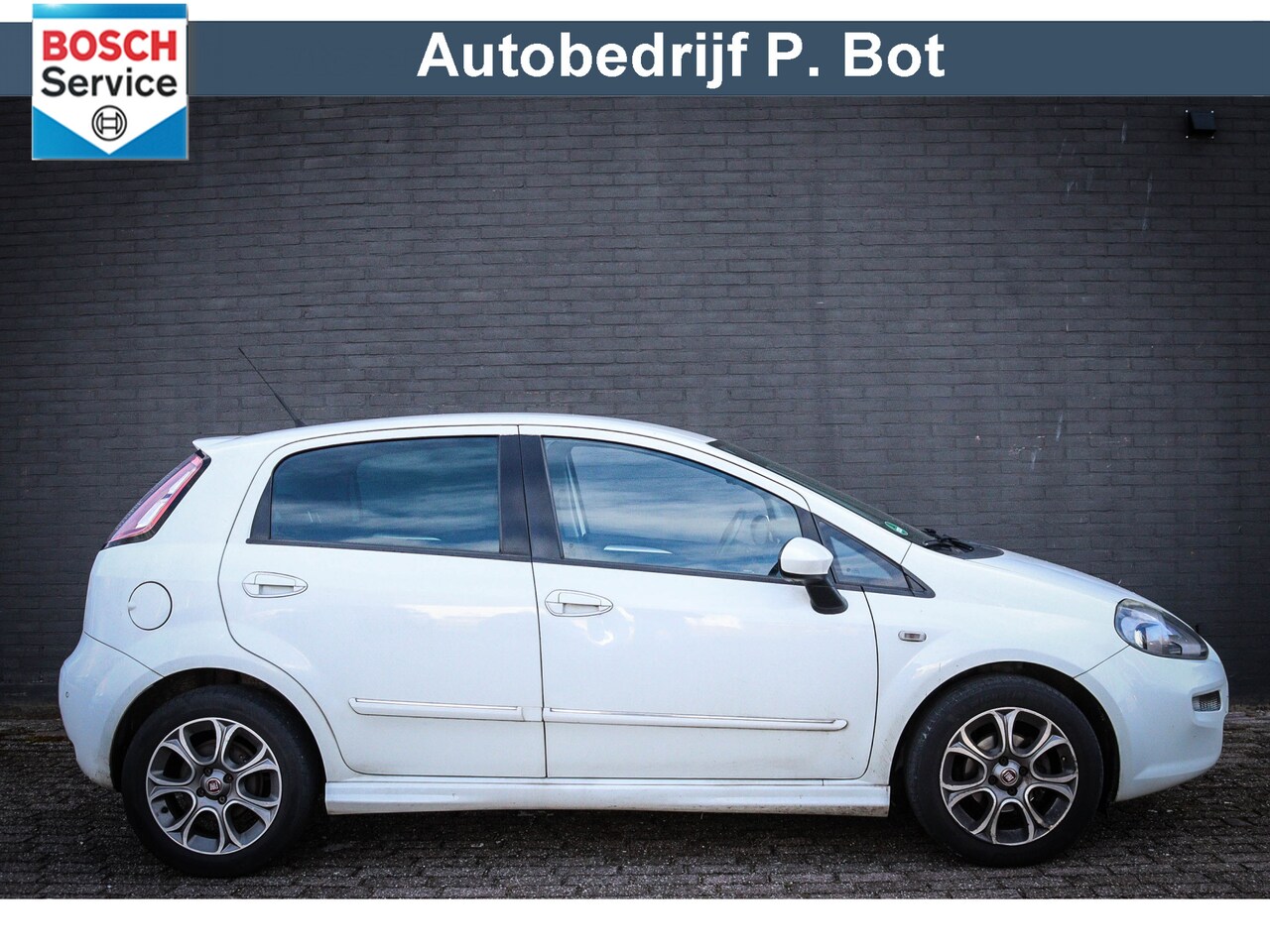 Fiat Punto Evo - 0.9 TwinAir Lounge Paasprijs 4.950,- - AutoWereld.nl