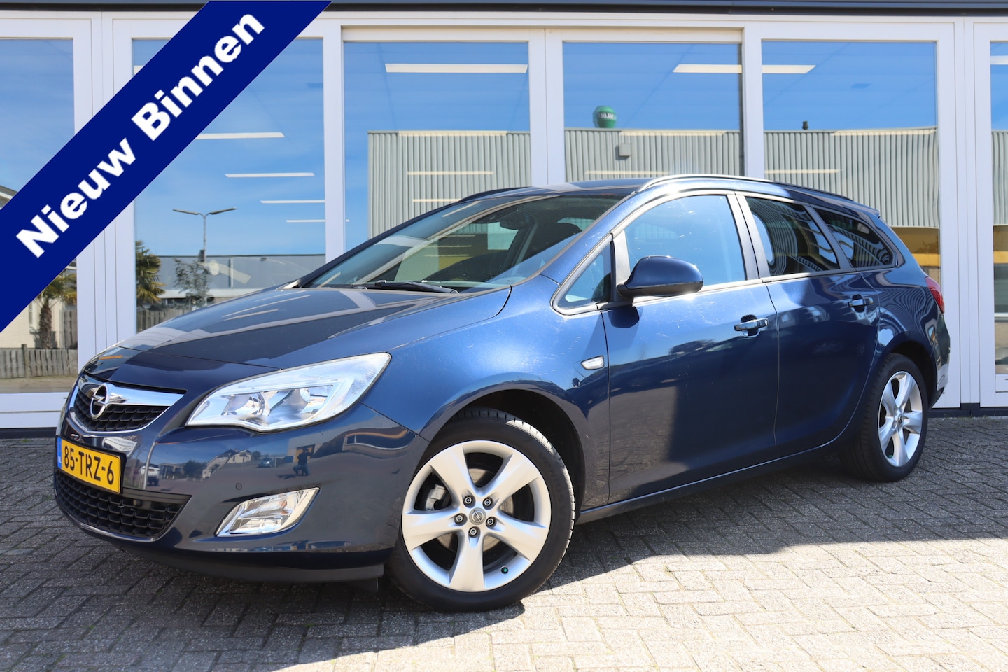 Opel Astra Sports Tourer - 1.4 Turbo Edition 1.4 Turbo Edition, Cruise Control, Airco, PDC V+A, Navi, Prijs Is Rijklaar Inclusief 6 Maa - AutoWereld.nl