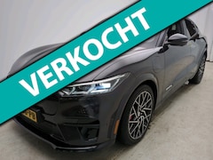 Ford Mustang Mach-E - 98 kWh 487pk GT Extended AWD | Panoramadak | Half Leder/Suede | CarPlay | PDC V + A | Came
