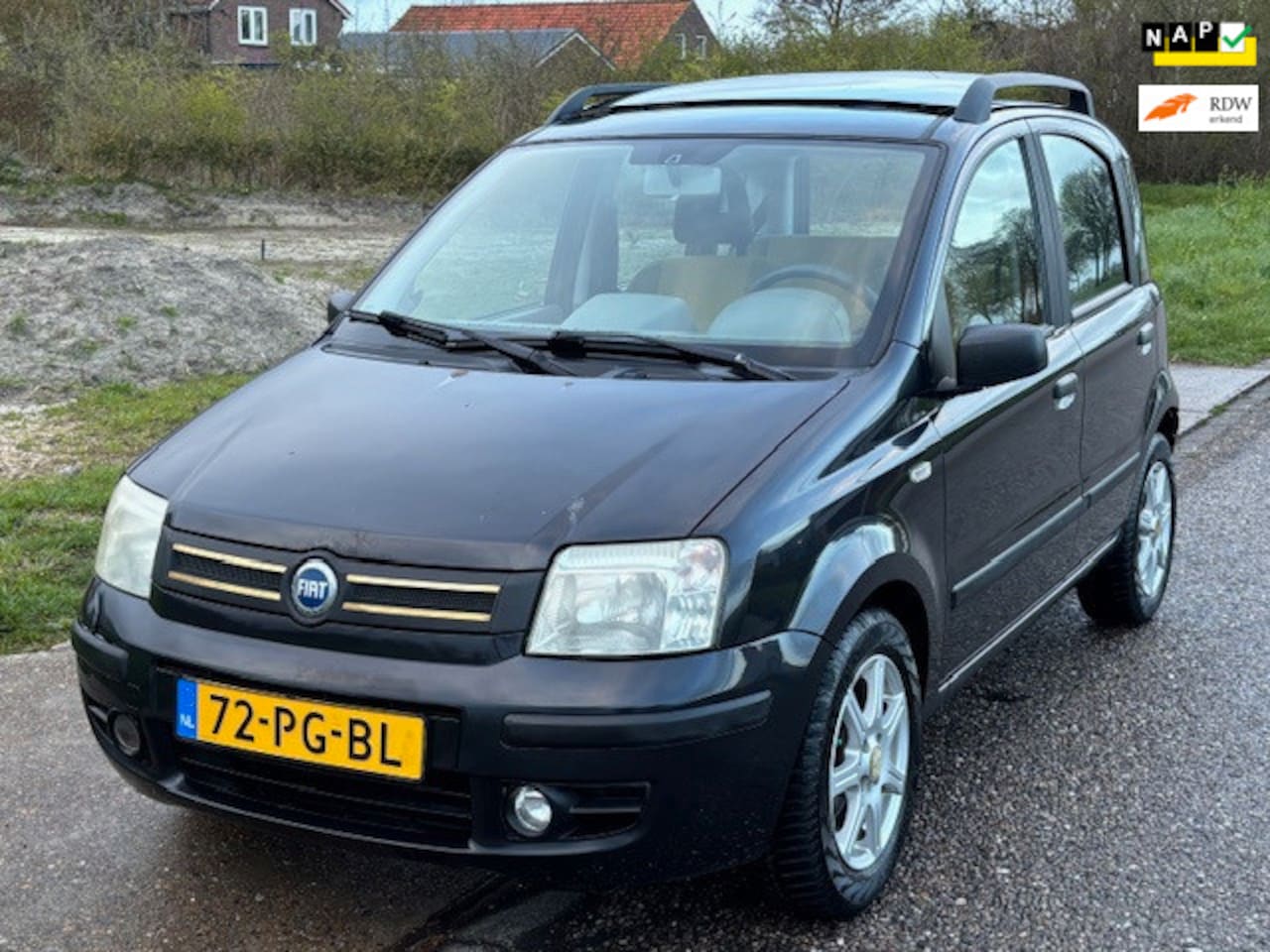 Fiat Panda - 1.2 Class Stuurbekrachtiging Audio/CD Electric pakket Dakrails Electr. Schuif-/kanteldak L - AutoWereld.nl