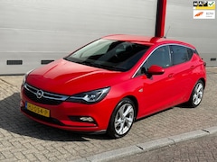 Opel Astra - 1.4 Innovation | zeer nette auto | startstop | navi | LED