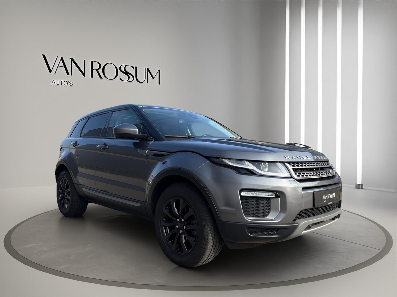 Land Rover Range Rover Evoque - 2.0 TD4 Urban Series SE | Pano | Camera | Leder | Stoelverw | - AutoWereld.nl