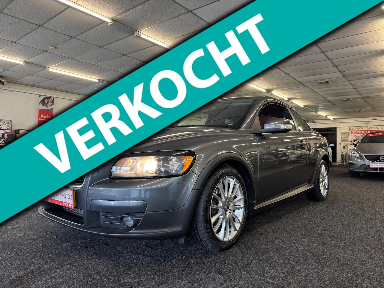 Volvo C30 - 1.6D DRIVe Start/Stop Sport. Geheel dealer onderhouden, cruise/climate control. - AutoWereld.nl