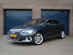 Audi A3 Limousine - 30 TFSI S-Tronic Advanced Sport edition | Trekhaak | Virtual | LED | Carplay/Android Auto