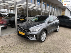 Volkswagen T-Roc - 1.5 TSI R-Line Business 150PK / ACHTERUITRIJCAMERA / CARPLAY