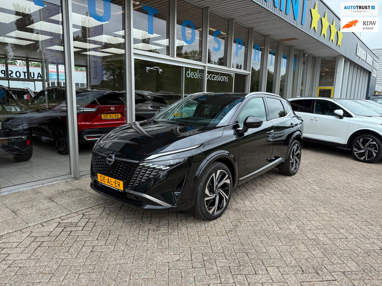 Nissan Qashqai - 1.3 MHEV Xtronic Tekna Plus 158PK /PANORAMADAK / 360 CAMERA / LEDER - AutoWereld.nl