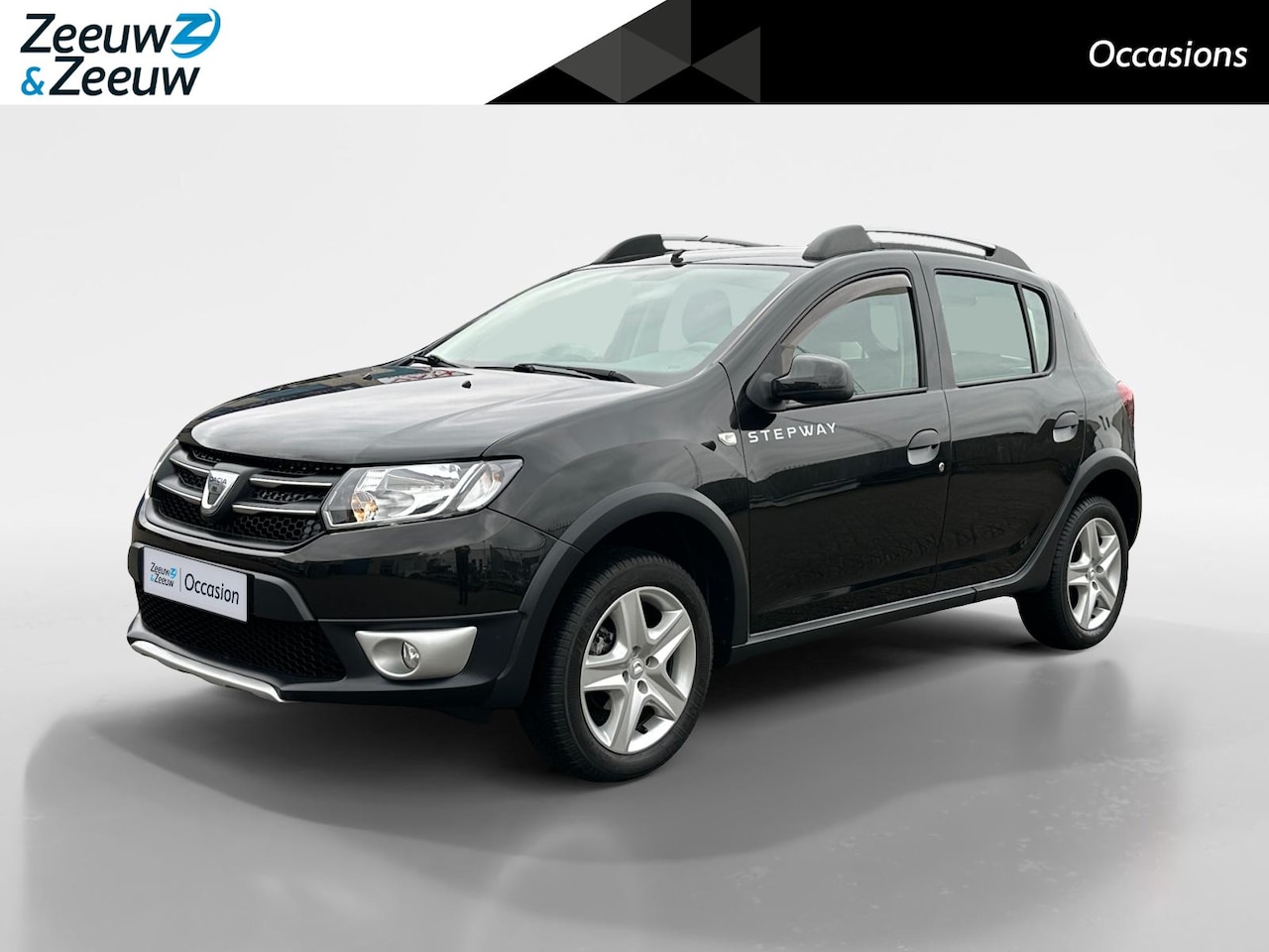 Dacia Sandero Stepway - 0.9 TCe Lauréate | Trekhaak | Bluetooth | Navigatie | Parkeersensoren | Airco | NAP | 12 M - AutoWereld.nl