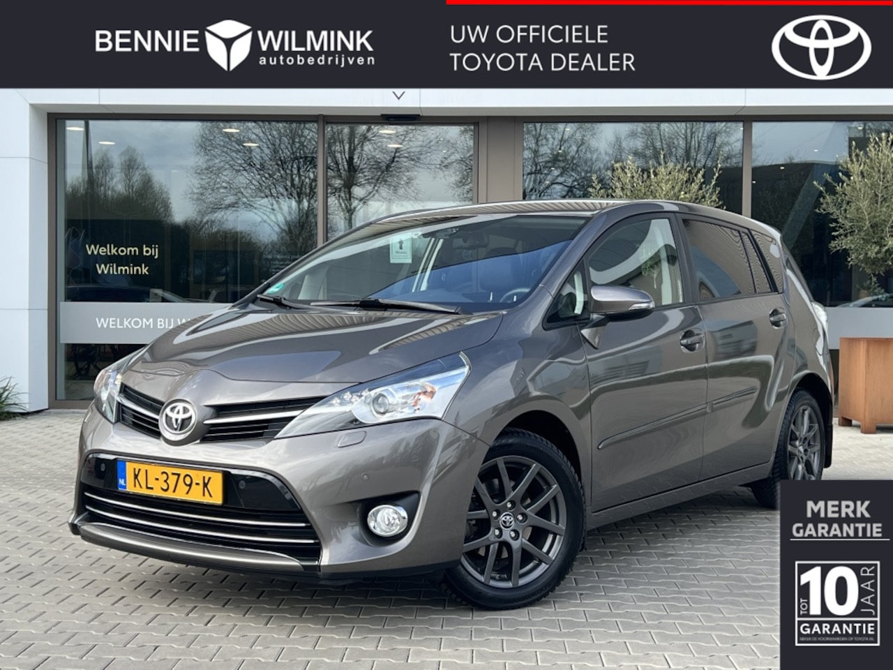 Toyota Verso - 1.8 VVT-i Executive | Stoelverw | Trekhaak - AutoWereld.nl