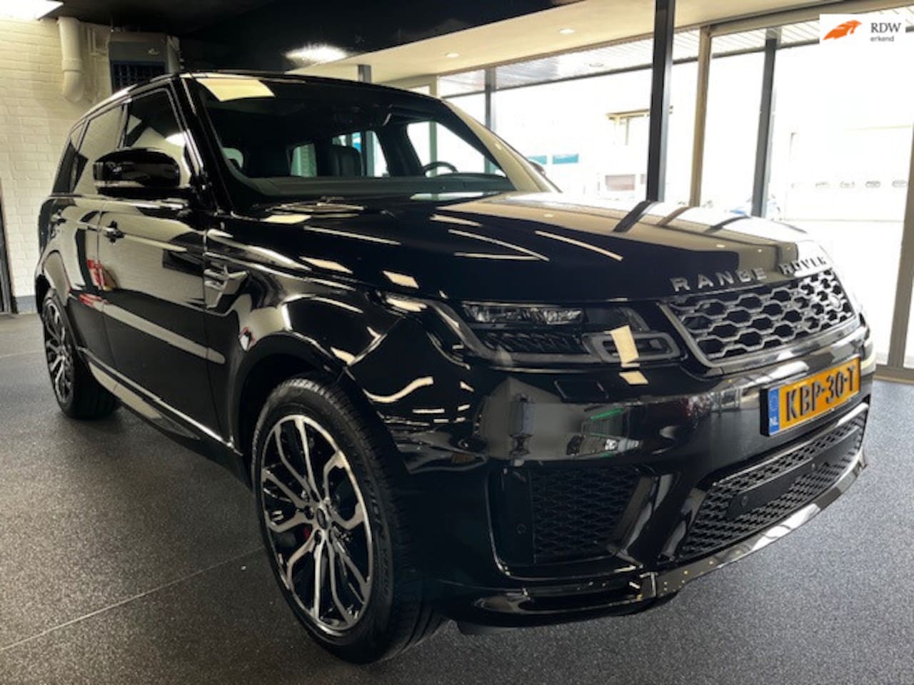 Land Rover Range Rover Sport - P400 HSE Dynamic 69432km zwart zwart - AutoWereld.nl
