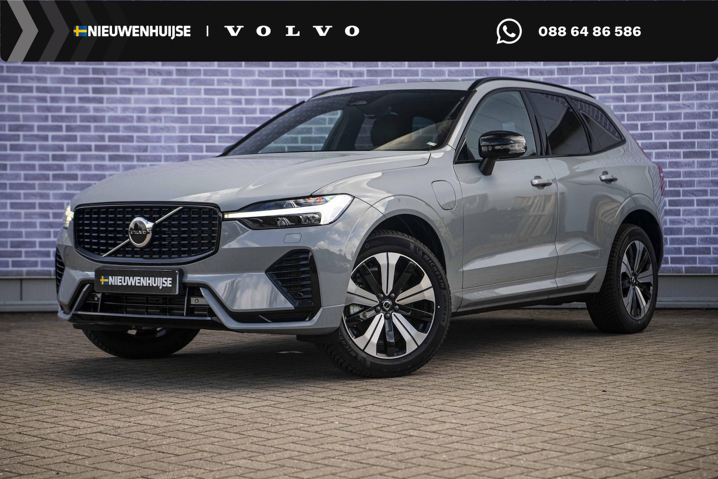 Volvo XC60 - 2.0 T6 Plug-in hybrid AWD Plus Dark | PHEV | 360 Graden Camera | Panoramadak | Harman Kard - AutoWereld.nl
