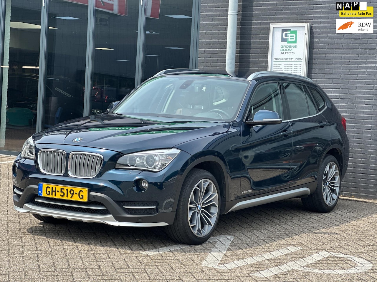 BMW X1 - SDrive20i High Executive/NAVI/LEDER/XENON/NL-AUTO NAP/NETTE STAAT!! - AutoWereld.nl