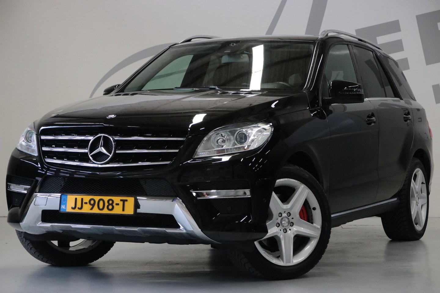 Mercedes-Benz M-klasse - 350 AMG-styling/Achteruitrij camera - AutoWereld.nl