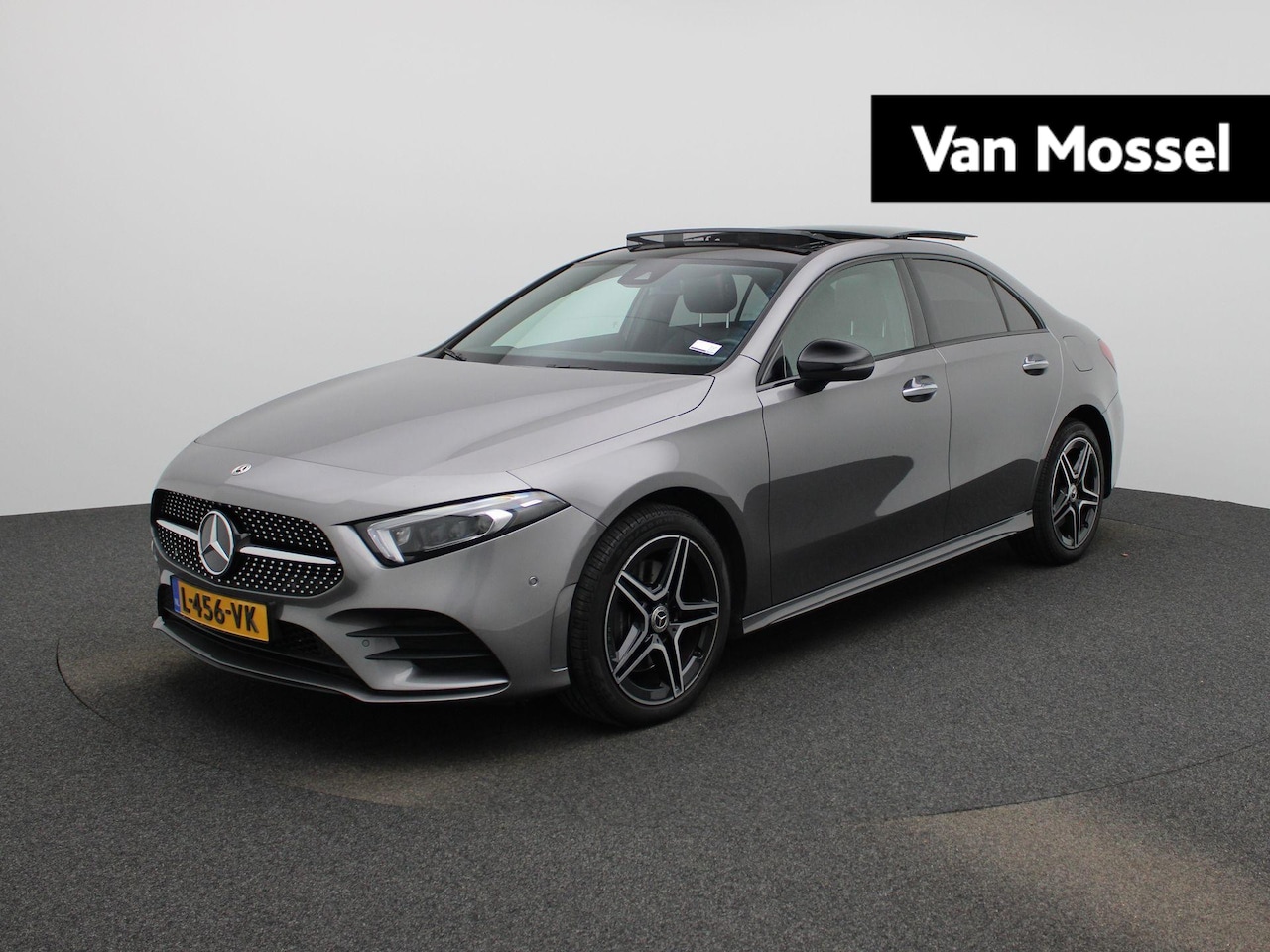 Mercedes-Benz A-klasse - 250 e Business Solution AMG Limited | Automaat | Panoramadak | Navigatie | Bluetooth | Cam - AutoWereld.nl