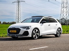 Audi A3 Sportback - 35 TFSI S edition Automaat Pano RS Head up 3x S line VOLL