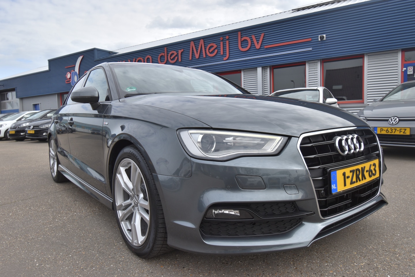 Audi A3 Limousine - 1.4 TFSI CoD Ambition Pro Line S 1.4 TFSI CoD Ambition Pro Line S , 2X S-LINE , TREKHAAK , CLIMATR , NAVI , LED KOPL , PDC - AutoWereld.nl