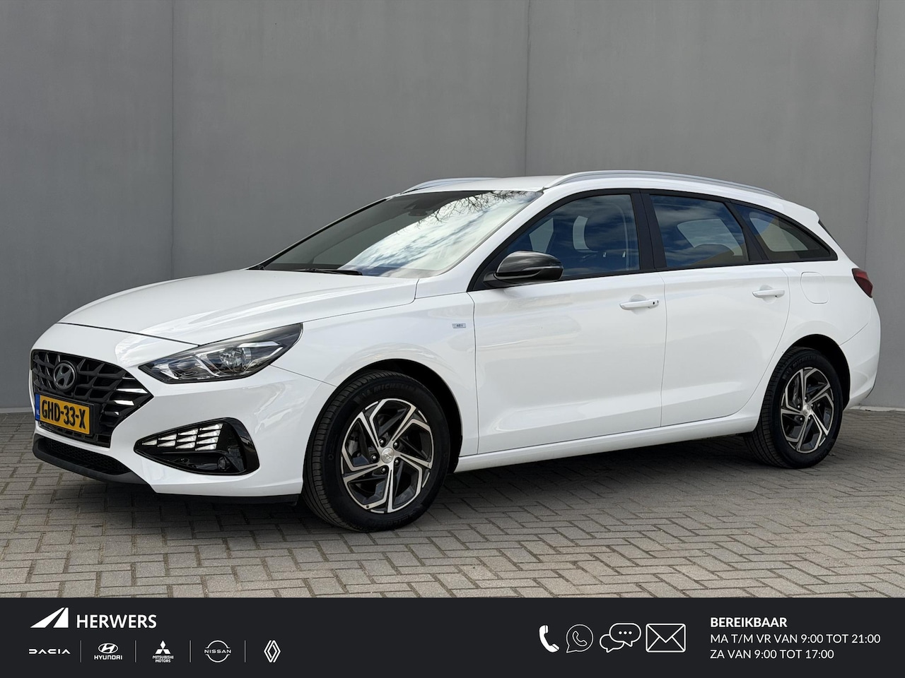 Hyundai i30 Wagon - 1.0 T-GDi MHEV Comfort Automaat / Facelift / NL’se Auto / Camera / Navigatie via AppleCarp - AutoWereld.nl