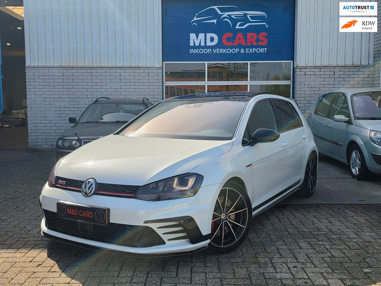 Volkswagen Golf - 2.0 TSI GTI Clubsport PANO/NAVI/KUIP STOELEN - AutoWereld.nl
