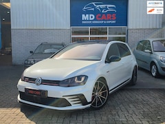 Volkswagen Golf - 2.0 TSI GTI Clubsport PANO/NAVI/KUIP STOELEN