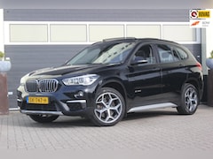 BMW X1 - XDrive20i High Executive Carplay Dak Trekhaak
