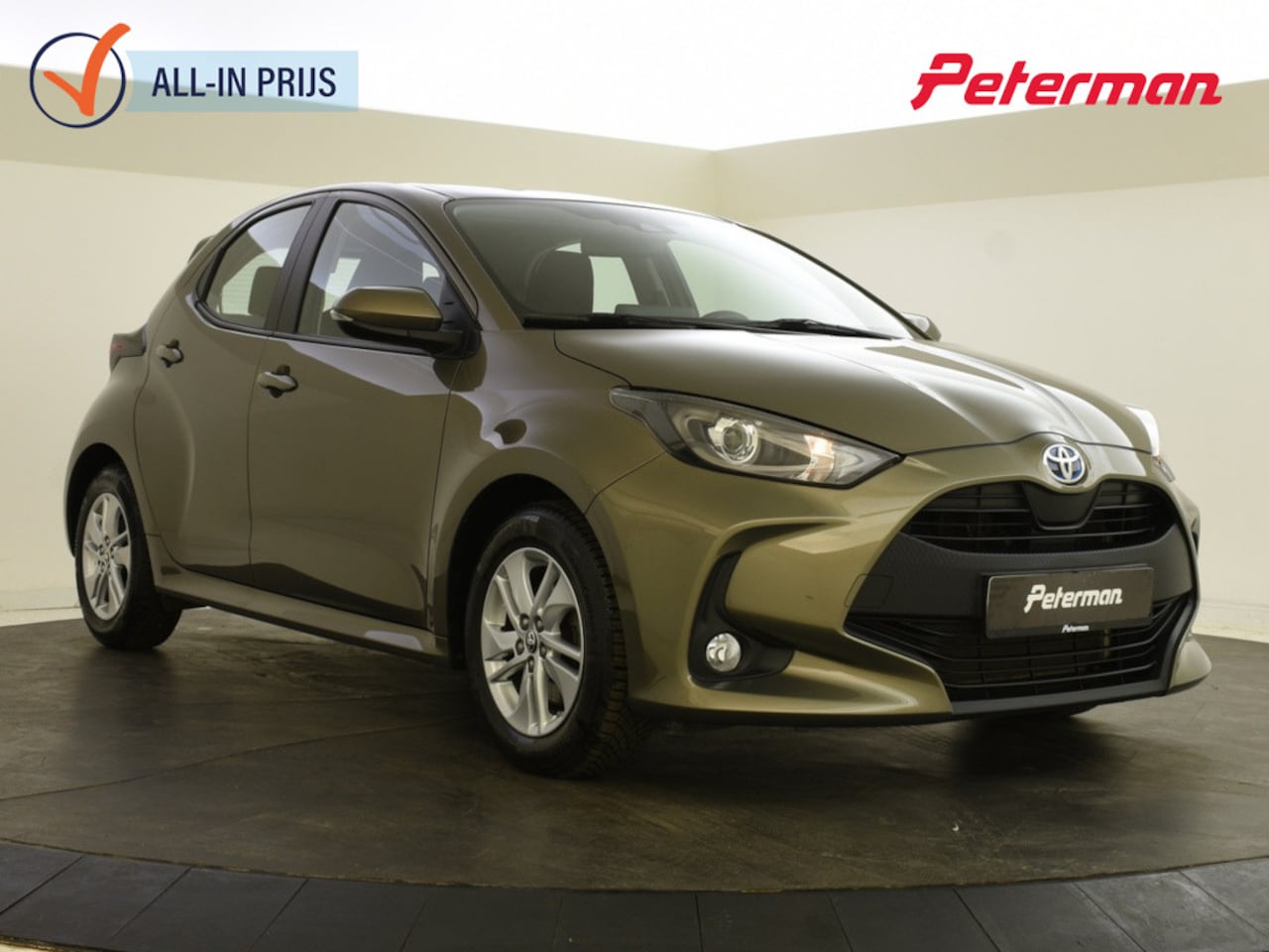 Toyota Yaris - 1.5 Hybrid Active | All Season banden | Carplay | DAB - AutoWereld.nl