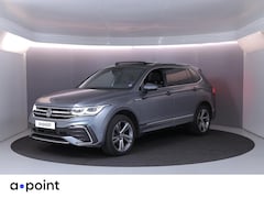 Volkswagen Tiguan Allspace - 1.5 TSI R-Line Business+ 7p. 150pk DSG| Camera| 19'LMvelgen| Pano-dak| Matrix LED