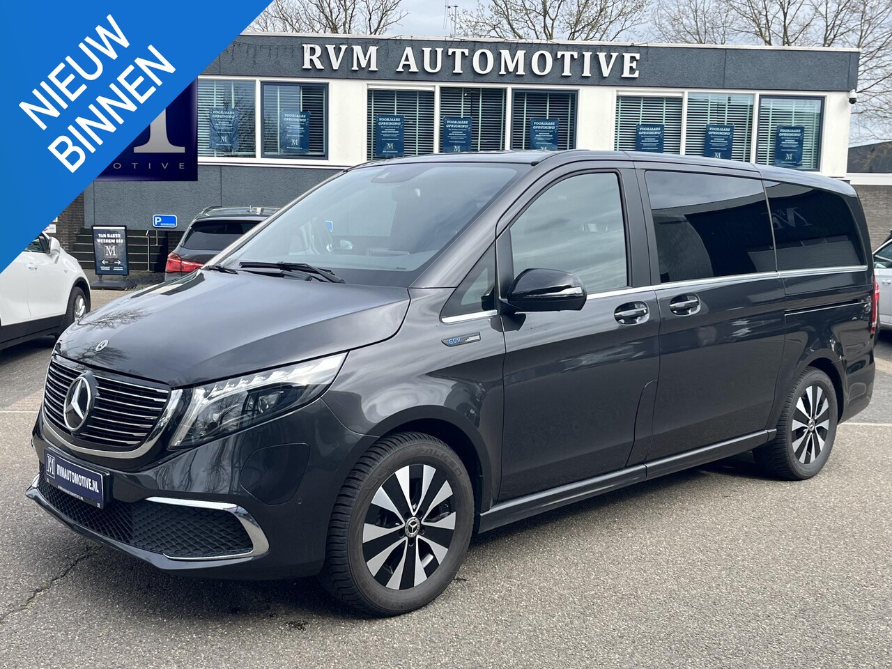 Mercedes-Benz EQV - 300 L2 Business Solution Limited 90 kWh 8pl VAN: 42.900,- VOOR: 39.877,- EXCL. BTW UW LENT - AutoWereld.nl