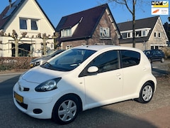 Toyota Aygo - 1.0-12V Comfort NL-AUTO-NAP
