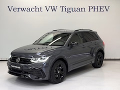 Volkswagen Tiguan - 1.4 TSI eHybrid R-Line / Matrix / 20 inch / el. trekh. / black pakket / Keyless