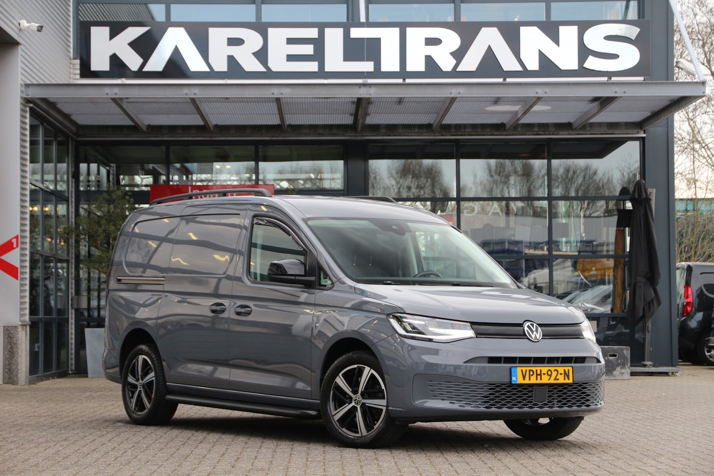 Volkswagen Caddy Cargo Maxi - 2.0 TDI | Aut. | Virtual | LED | Navi | Cruise | Airco.. - AutoWereld.nl