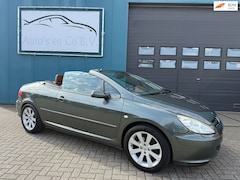 Peugeot 307 CC - 2.0-16V Cabriolet Leder Clima Stoelverw 17" Lm velgen Pdc Windscherm Apk 02-2027