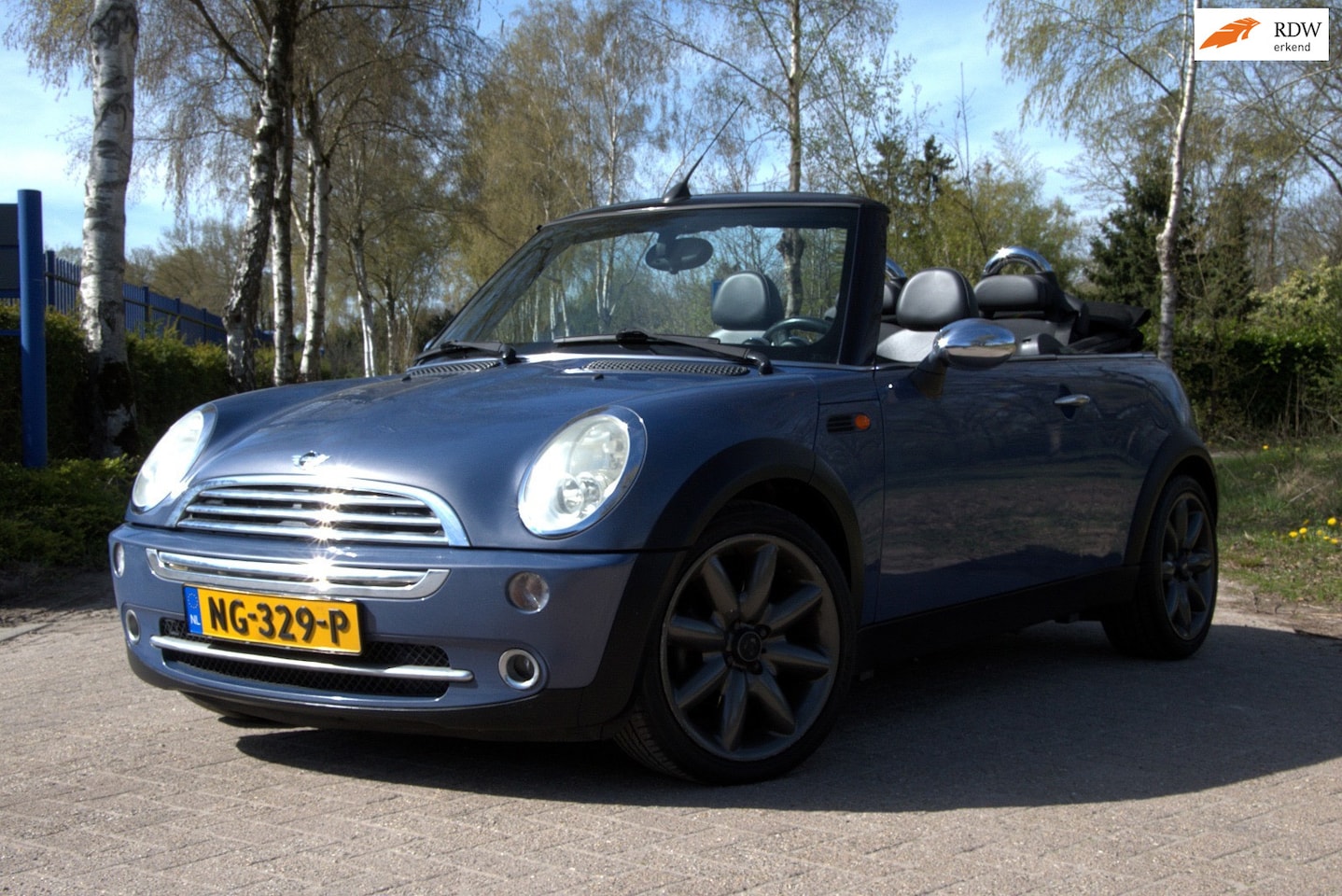 MINI Cabrio - 1.6 Cooper Pepper Mini 1.6 Cooper Pepper ,Airco - AutoWereld.nl