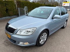 Skoda Octavia Combi - 1.2 TSI Ambition Business Line ECC CRUISE LMV PDC TREKHAAK NAP