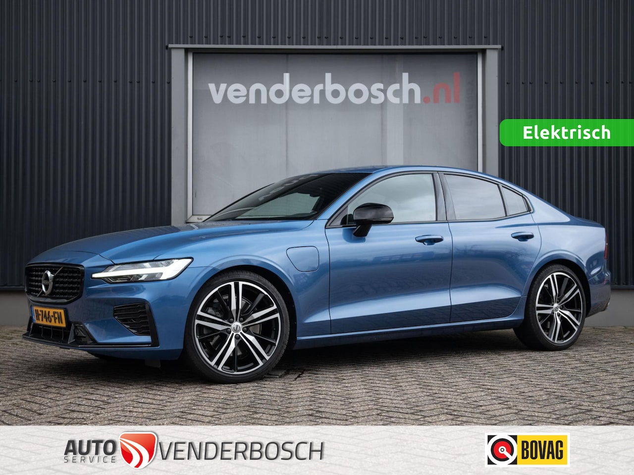 Volvo S60 - 2.0 T6 AWD Twin Engine R-Design ACC | CarPlay | Camera | H&K | Keyless | Memory | Trekhaak - AutoWereld.nl
