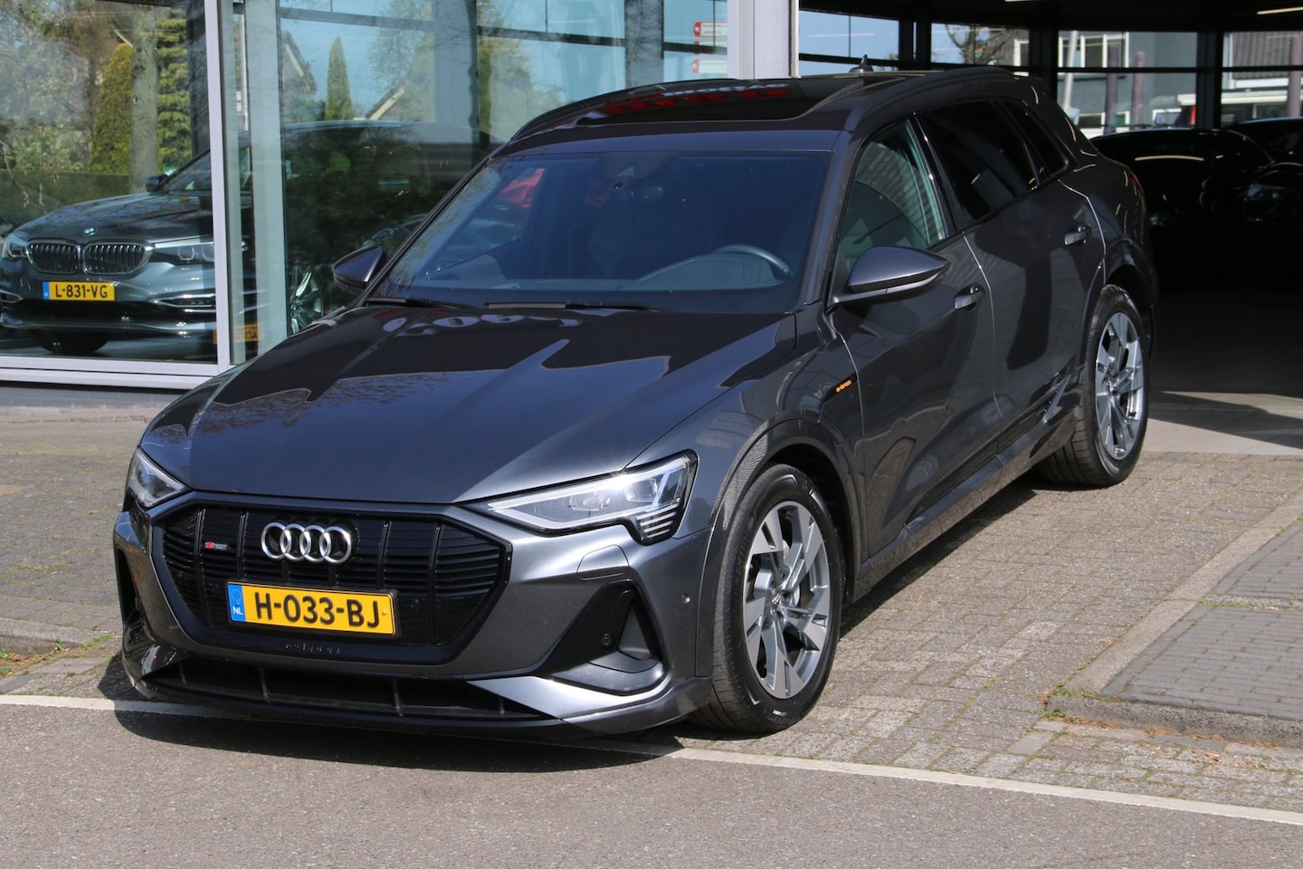 Audi e-tron - e-tron 50 quattro Launch edition Black E-tron 50 quattro Launch edition Black 71 kWh - AutoWereld.nl