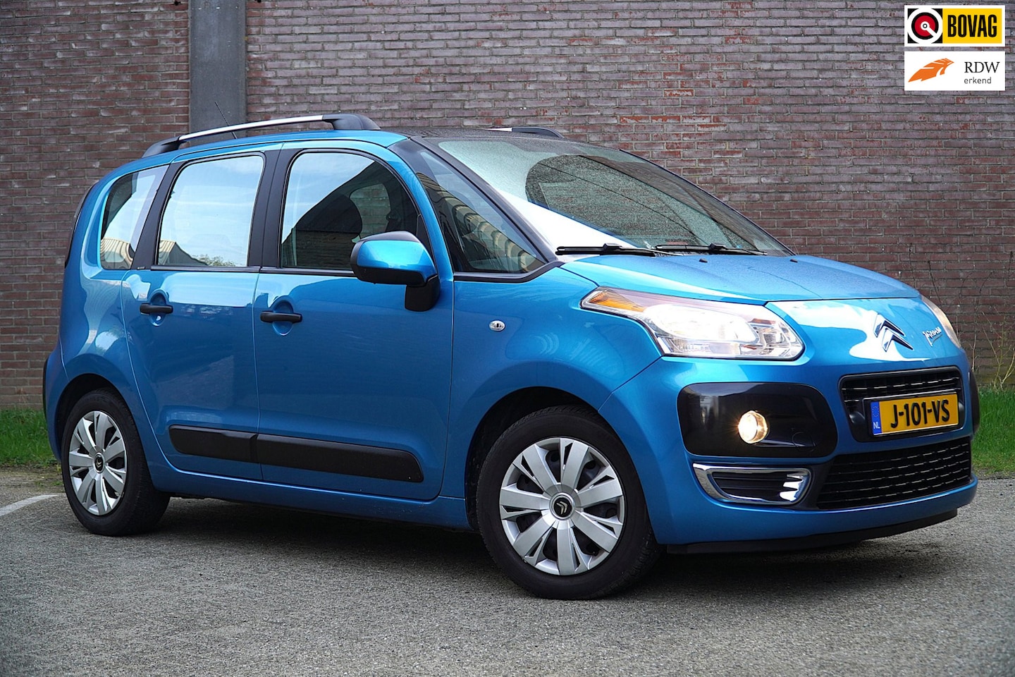 Citroën C3 Picasso - 1.6 VTi Aura 1.6 VTi Aura, Airco, Elektr. Ramen voor, Trekhaak, + Nw. Motor. - AutoWereld.nl