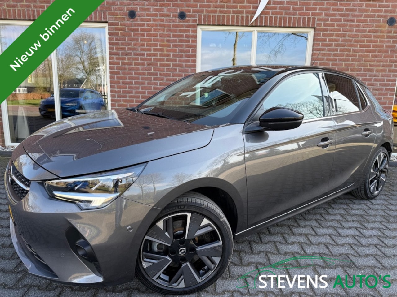 Opel Corsa-e - Elegance 50 kWh PDC / GROOT.NAVI / CLIMA / CRUISE / LMV - AutoWereld.nl