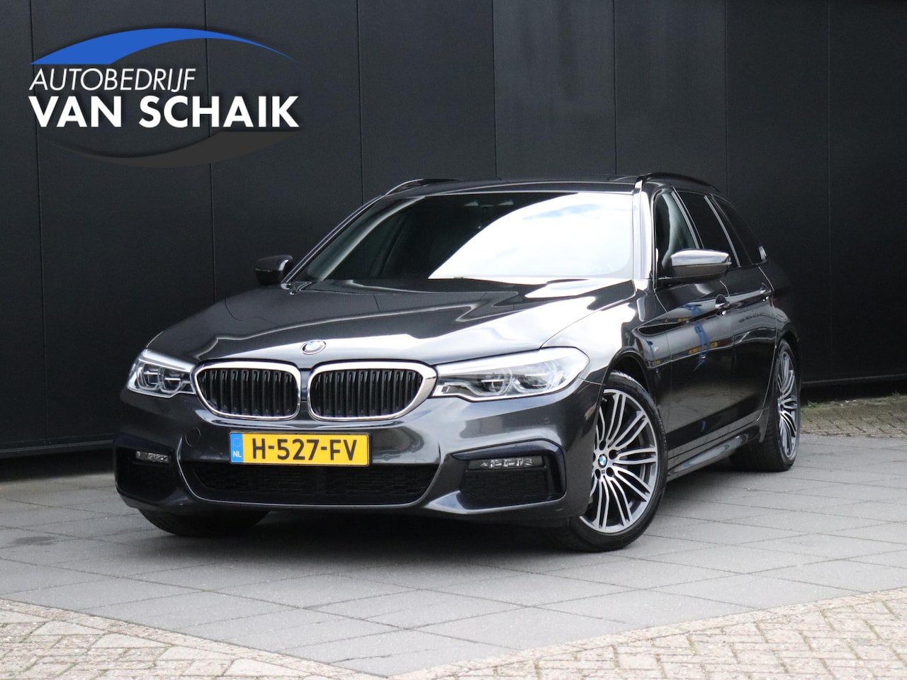 BMW 5-serie Touring - 520i | M SPORT | LEDER | MEMORY | PANO-DAK | HEAD-UP | CAMERA | APPLE CARPLAY | STOELVERW. - AutoWereld.nl