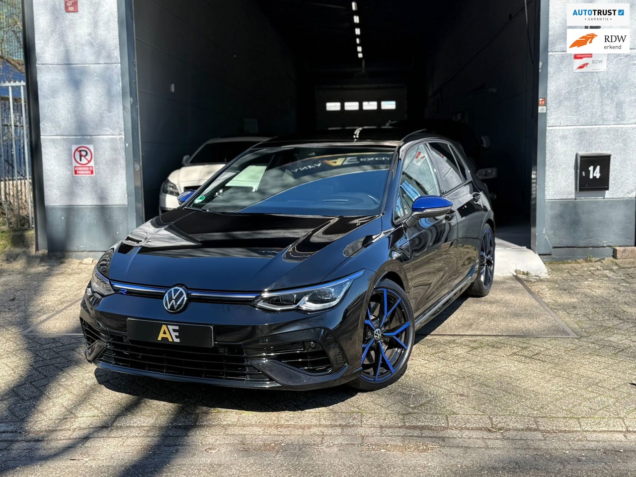 Volkswagen Golf - 2.0 TSI R 4Motion 20 Jahre|333PK|Perfomance - AutoWereld.nl