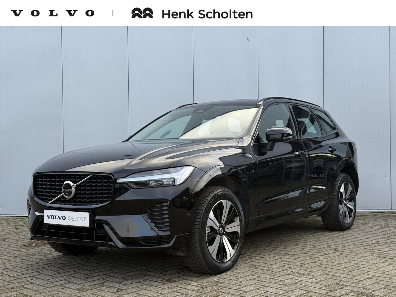 Volvo XC60 - T6 Plug-in hybrid AWD Plus Dark | Panoramadak met Schuif-/Kanteldak | Semi- Elektrische Tr - AutoWereld.nl