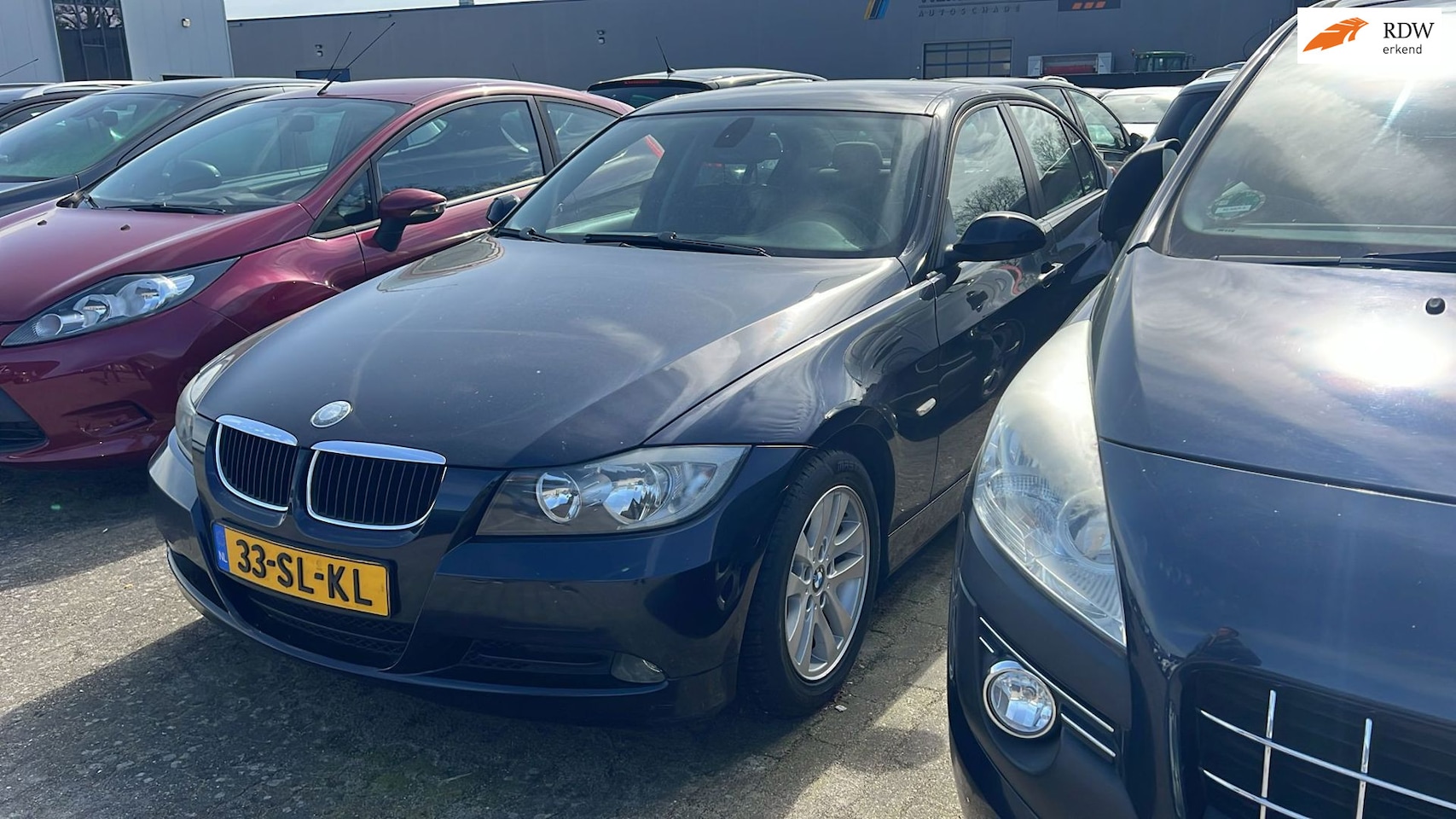BMW 3-serie - 320i High Executive 320i High Executive - AutoWereld.nl