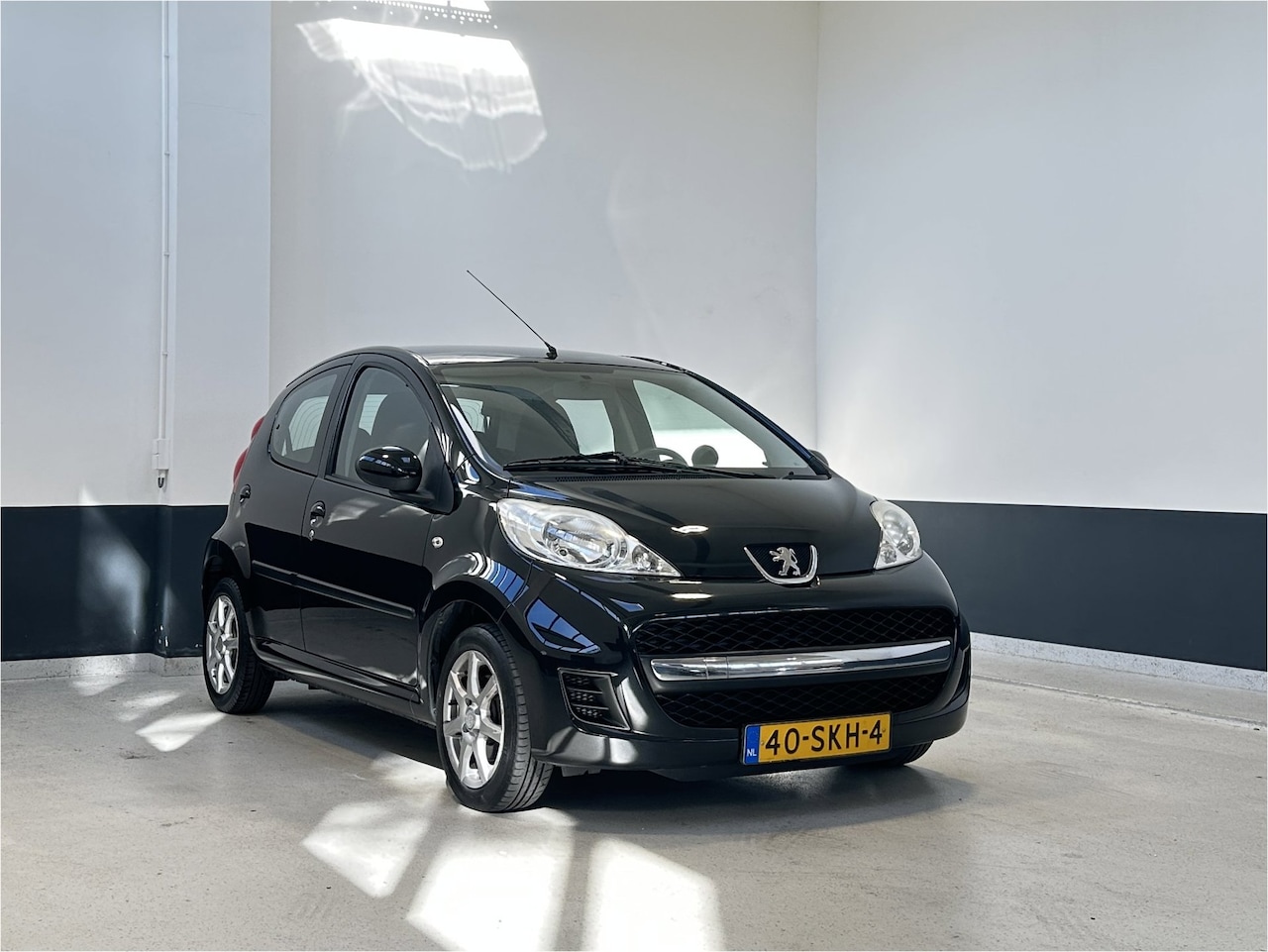 Peugeot 107 - 1.0-12V XS | Airco | C.V | Elec Pakket | Radio | NL | - AutoWereld.nl