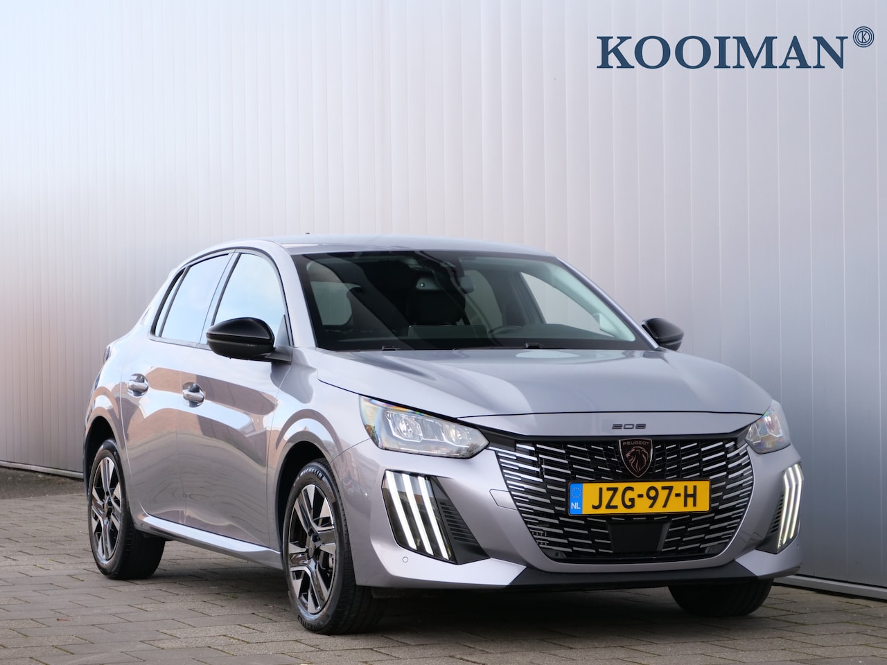 Peugeot 208 - Hybrid 100 e-DCS6 Allure Automaat Apple Carplay / LED / Stof-Leer / Climate Control - AutoWereld.nl