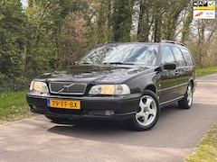 Volvo V70 - 2.4 Europa | LPG + Cruise control Nu € 1.950,