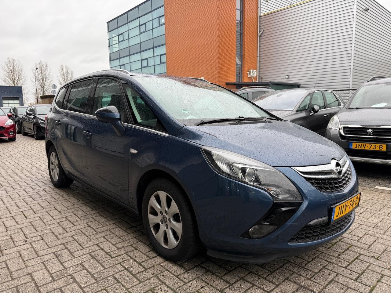 Opel Zafira - 1.4 Benzine | Trekhaak | 7 zitpl | Hoge instap - AutoWereld.nl