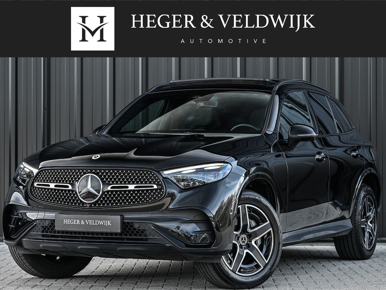 Mercedes-Benz GLC-klasse - 300e 4MATIC AMG Line | Panoramadak | Burmester | Night pack | Head-up | 360 camera | Digit - AutoWereld.nl