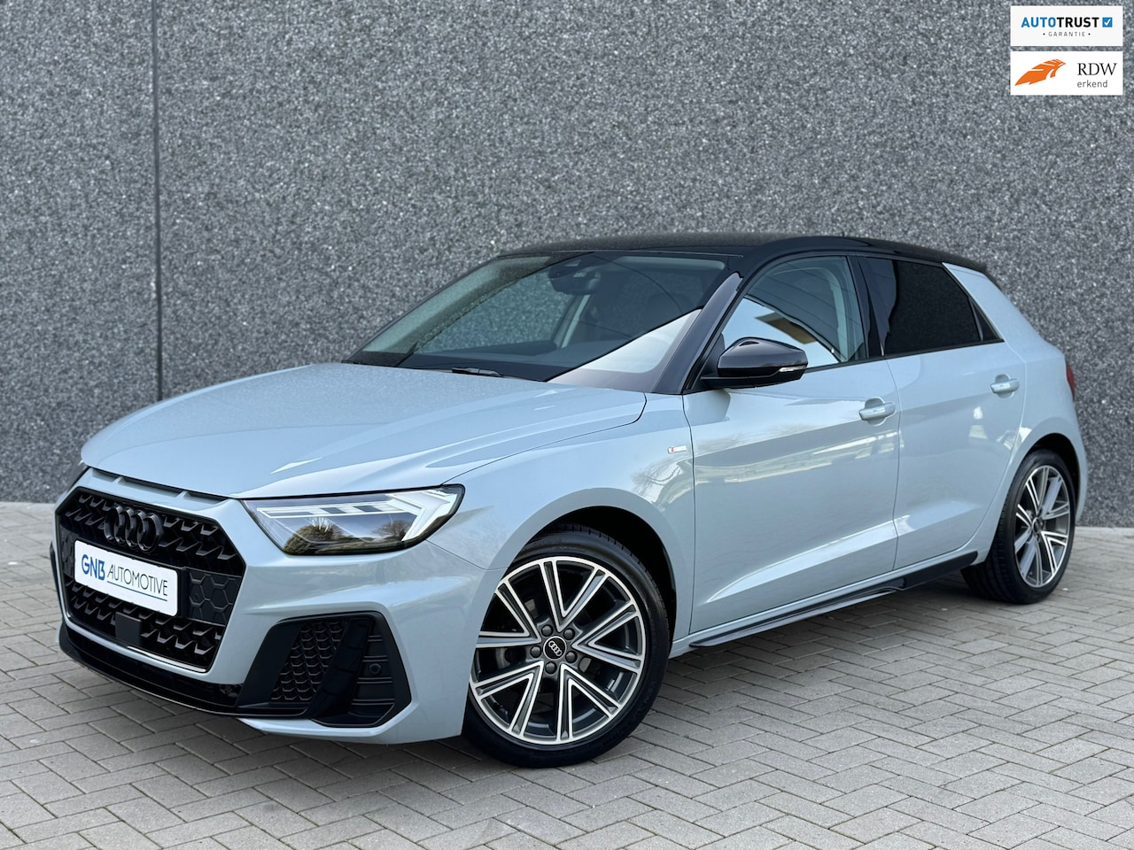 Audi A1 Sportback - 25 TFSI S-Line | Carplay | Rijstrook assistent | LED | Cruise control | DAB | Parkeer sens - AutoWereld.nl
